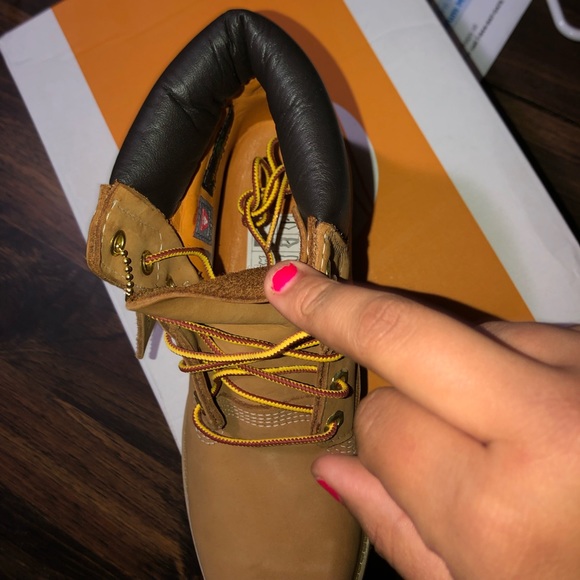 Timberland Premium 6-Inch Waterproof Boots NWT - Picture 6 of 6